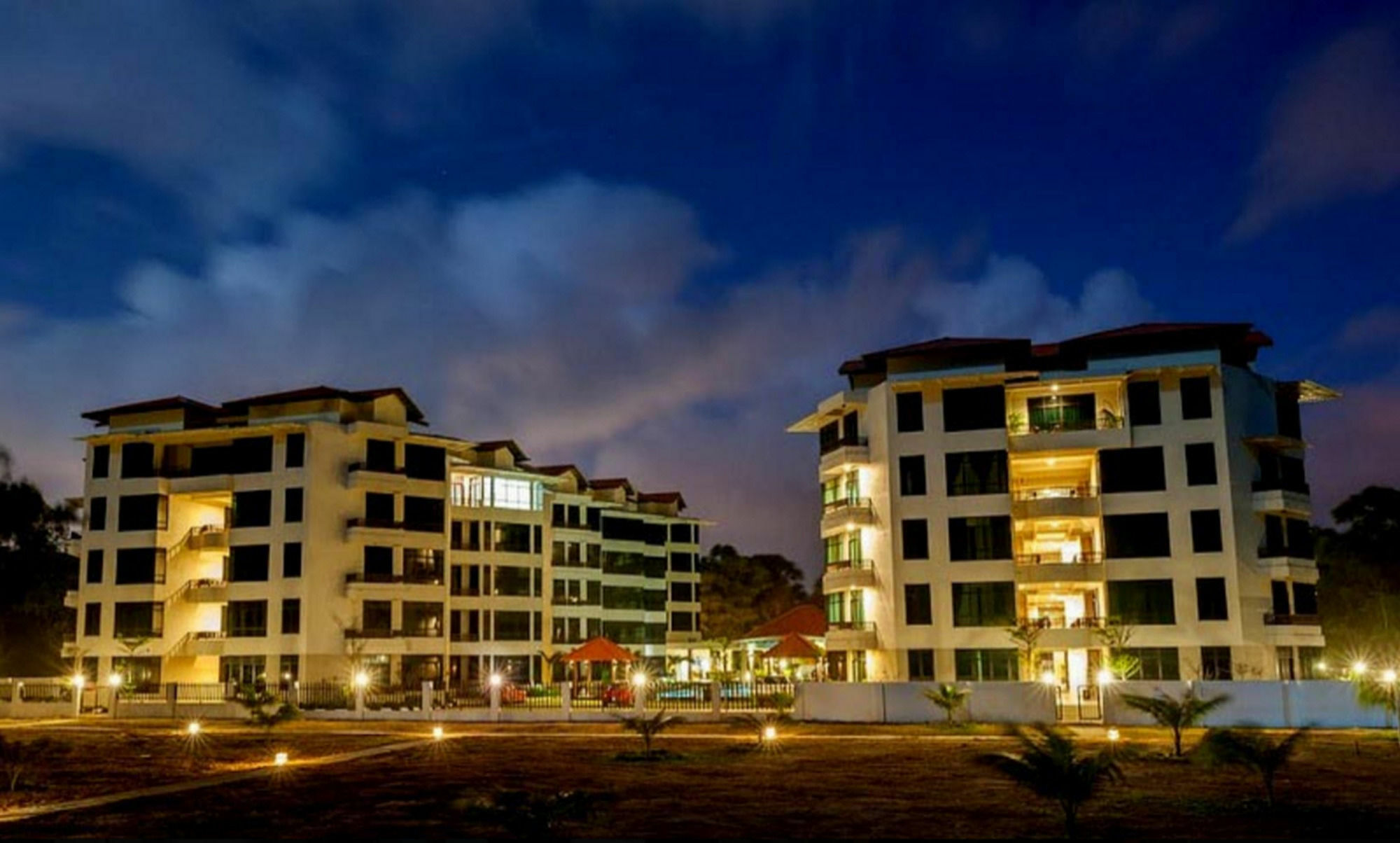 Samsuria Beach Resort & Residence Cherating Esterno foto