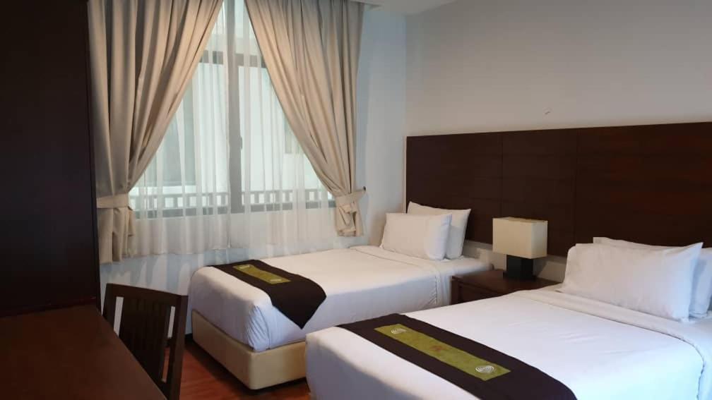Samsuria Beach Resort & Residence Cherating Esterno foto