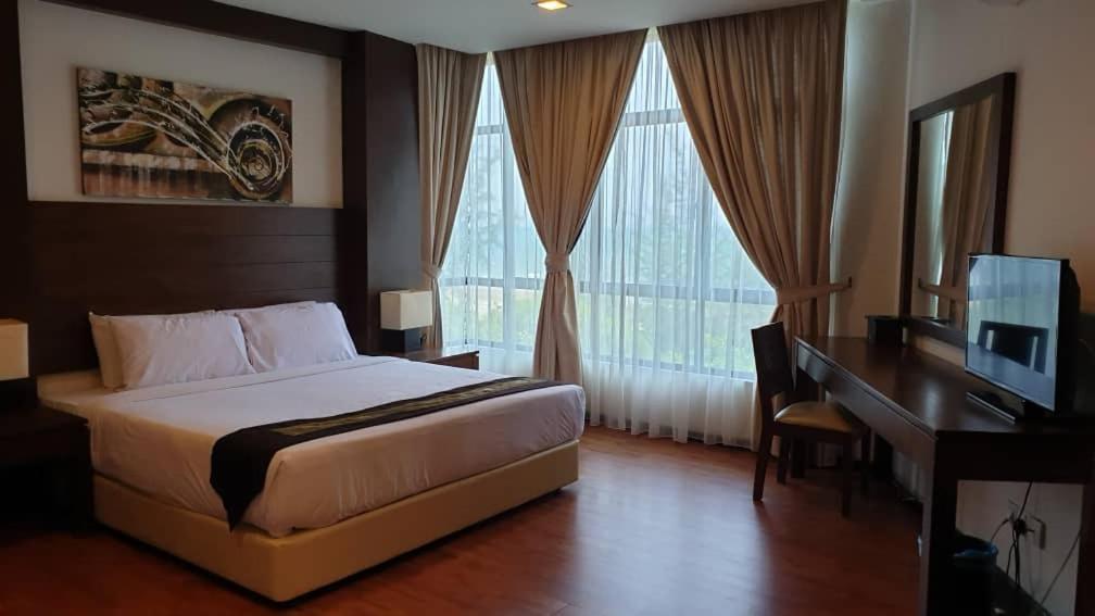 Samsuria Beach Resort & Residence Cherating Esterno foto